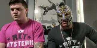 Rey Mysterio und Dominick bei WWE Raw (1.6.20)