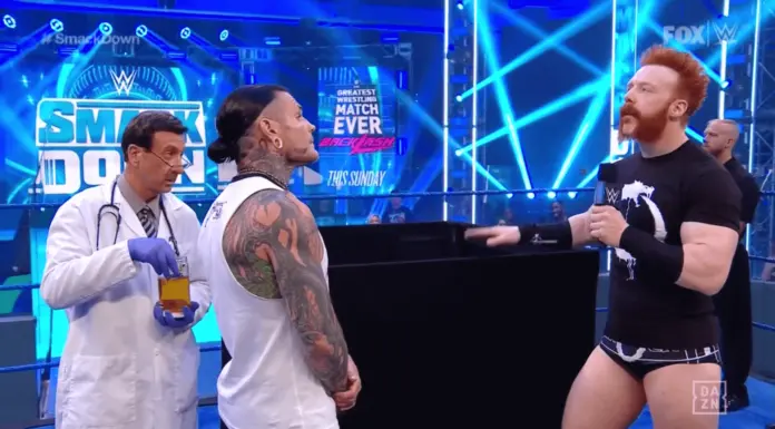 Muntere Urinprobe bei WWE SmackDown (12.6.20) - Bild: (c) 2020 WWE. All Rights Reserved.