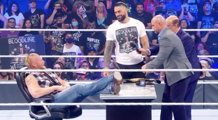 Brock Lesnar und Universal Champion Roman Reigns unterschreiben für "Crown Jewel" - WWE SmackDown vom 15. Oktober 2021 - Foto: (c) WWE. All Rights Reserved.