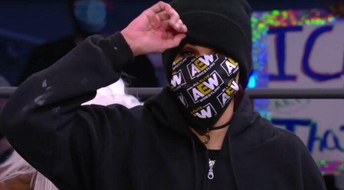 Maskenträgerin macht Ärger! AEW Dynamite vom 29. Dezember 2021