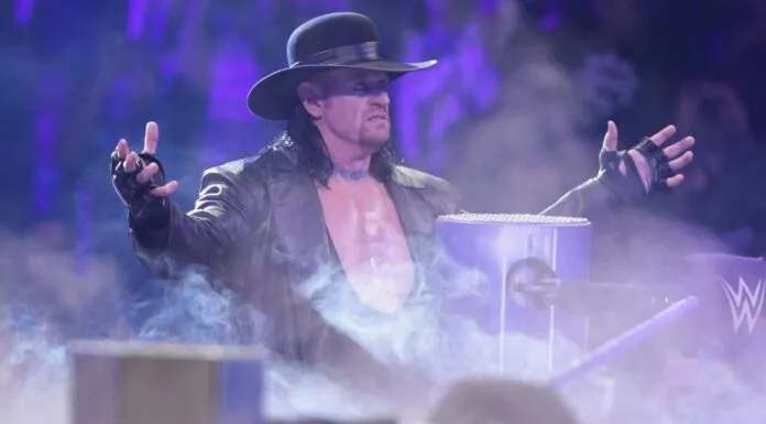 WWE führt den Undertaker in die Hall of Fame ein / (c) 2022 WWE. All Rights Reserved.
