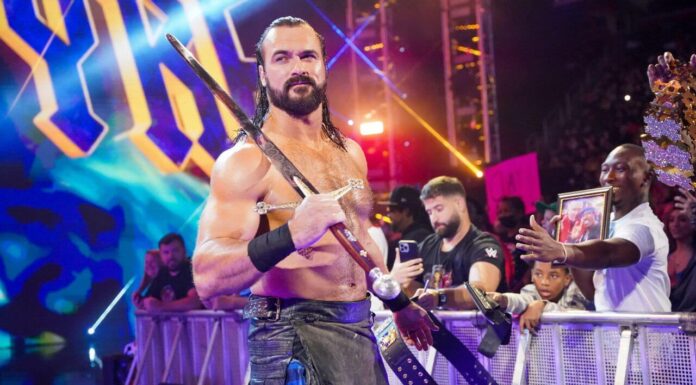 Drew McIntyre hat Angela dabei / Foto: (c) 2022 WWE. All Rights Reserved.