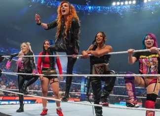 Becky Lynch ist pünktlich für WWE Survivor Series WarGames am Start - (c) WWE. All Rights Reserved.