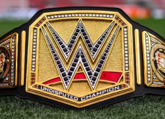 Der Undisputed-WWE-Champion-Titel geht an Bayer 04 Leverkusen / Foto: (c) 2024 WWE
